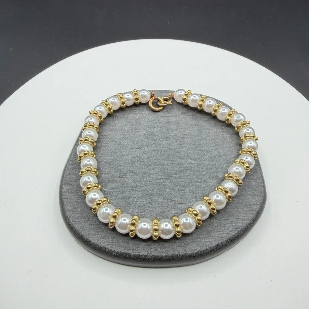 Faux Pearl Bracelet Gold Tone Beaded Floral Spacer Spring Ring Clasp Classic